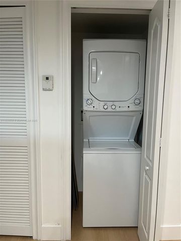 120 S Douglas Rd 302, Miami, FL 33134