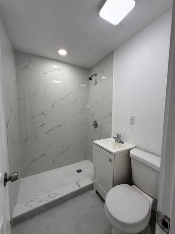 4400 SW 36th Street, West Park, FL 33023