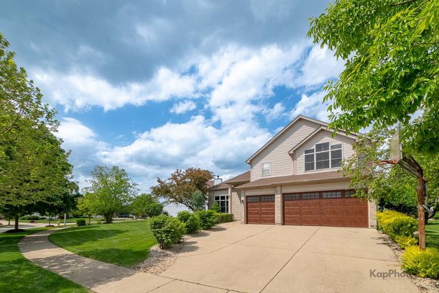 674 Goldenrod Drive, Bolingbrook, IL 60440