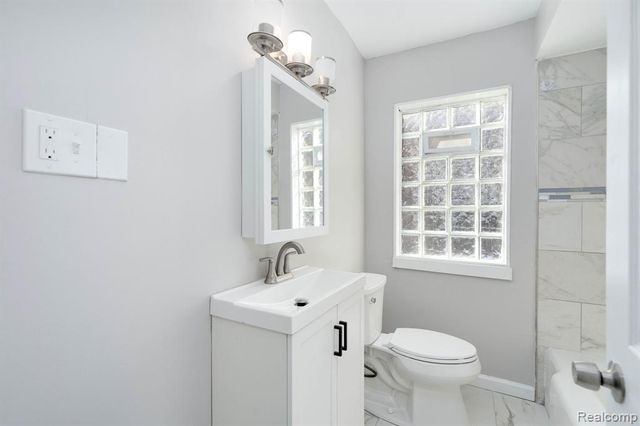 11716 Coyle Street, Detroit, MI 48227