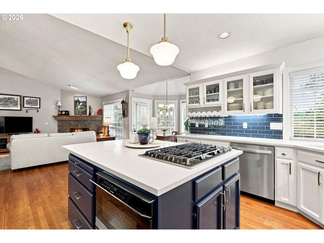 6300 Se NORMA Cir, Milwaukie, OR 97267