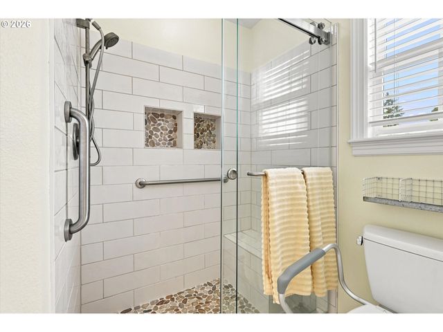 6300 Se NORMA Cir, Milwaukie, OR 97267