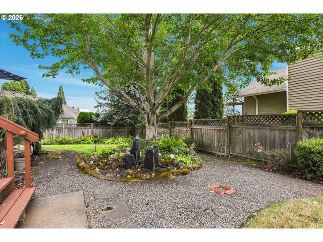 6300 Se NORMA Cir, Milwaukie, OR 97267