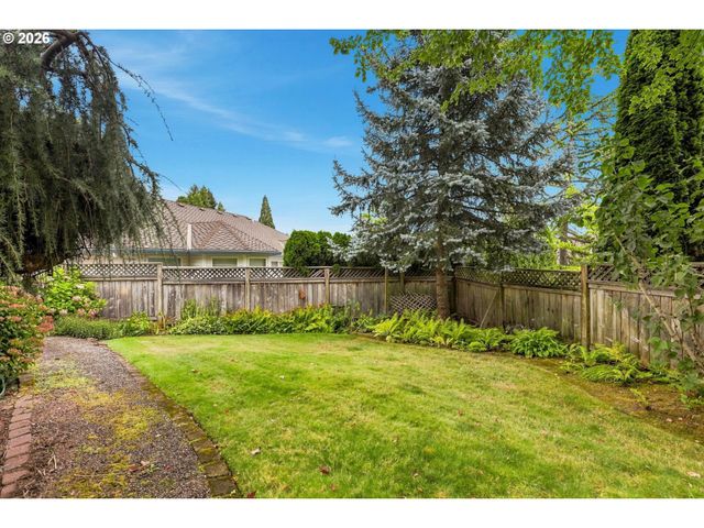 6300 Se NORMA Cir, Milwaukie, OR 97267