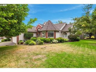 6300 Se NORMA Cir, Milwaukie, OR 97267