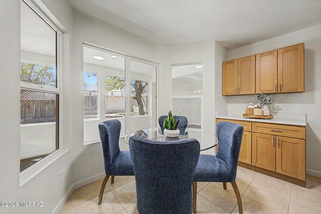 2761 W Calle Del Tigre, Tucson, AZ 85746