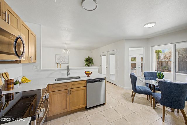 2761 W Calle Del Tigre, Tucson, AZ 85746