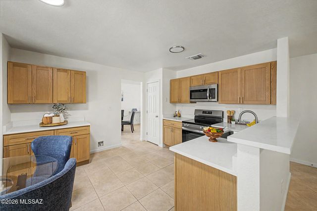 2761 W Calle Del Tigre, Tucson, AZ 85746