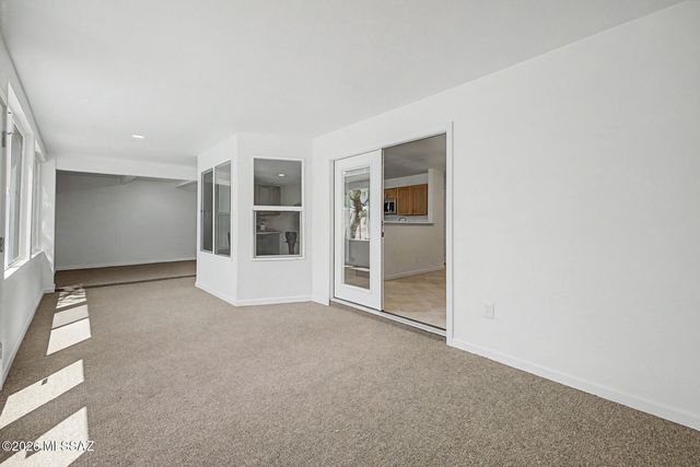 2761 W Calle Del Tigre, Tucson, AZ 85746