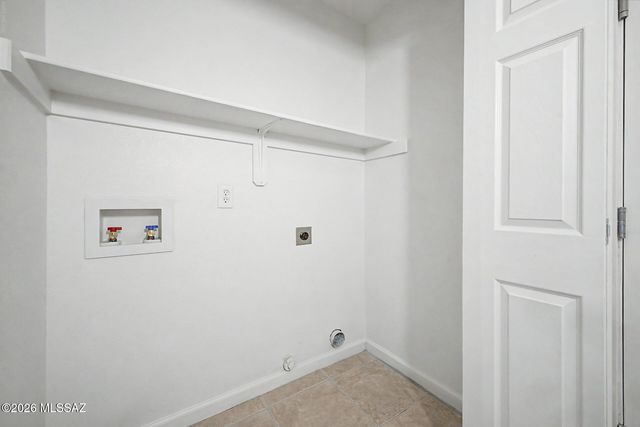 2761 W Calle Del Tigre, Tucson, AZ 85746