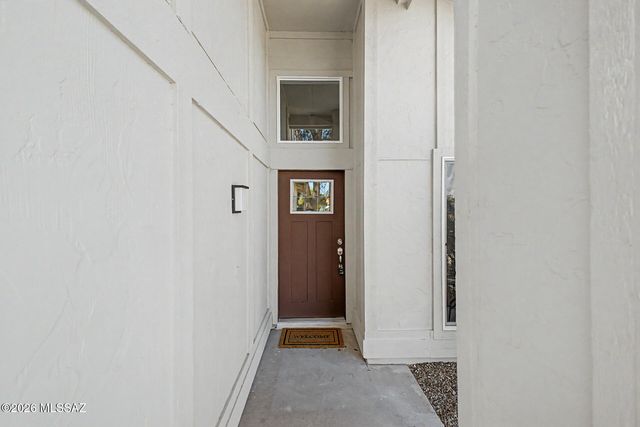 2761 W Calle Del Tigre, Tucson, AZ 85746