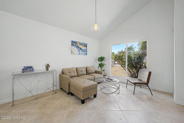2761 W Calle Del Tigre, Tucson, AZ 85746