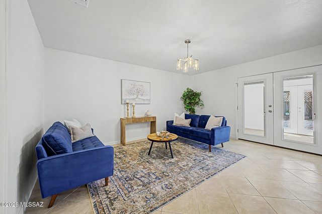 2761 W Calle Del Tigre, Tucson, AZ 85746