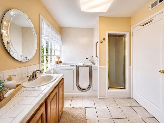 1115 Willora Rd, Stockton, CA 95207