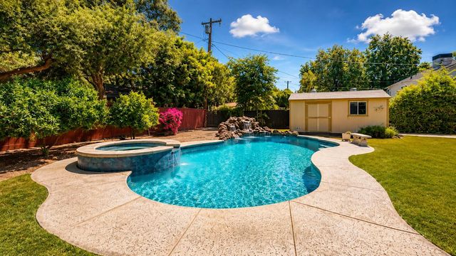 1115 Willora Rd, Stockton, CA 95207