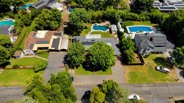 1115 Willora Rd, Stockton, CA 95207