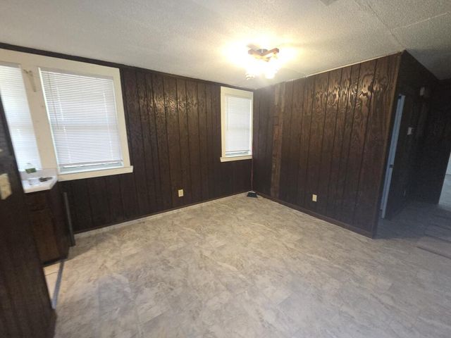 175 Magnolia Lane SE, Ludowici, GA 31316