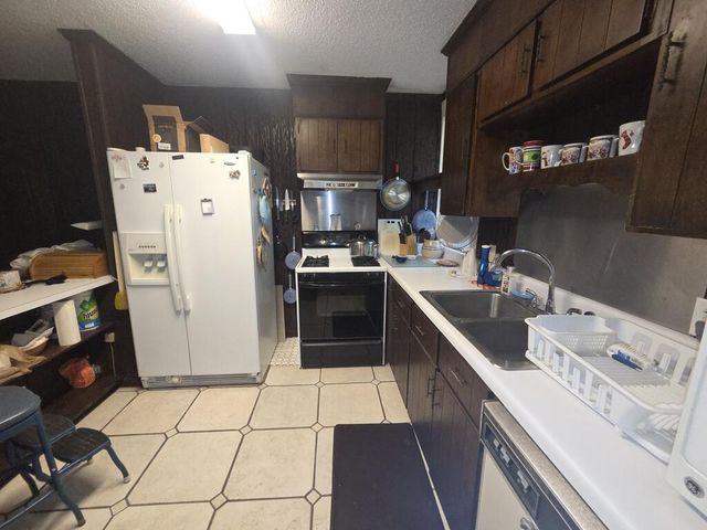 175 Magnolia Lane SE, Ludowici, GA 31316