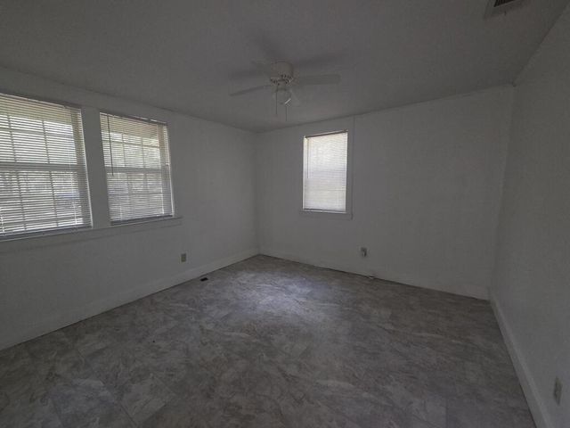 175 Magnolia Lane SE, Ludowici, GA 31316