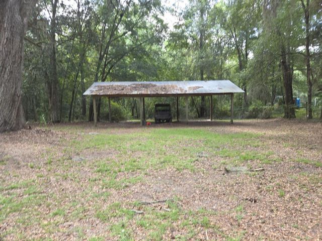 175 Magnolia Lane SE, Ludowici, GA 31316