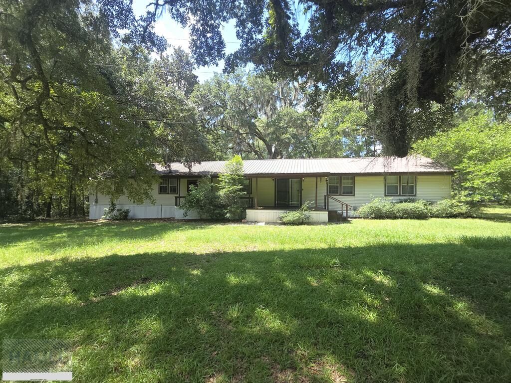 175 Magnolia Lane SE, Ludowici, GA 31316