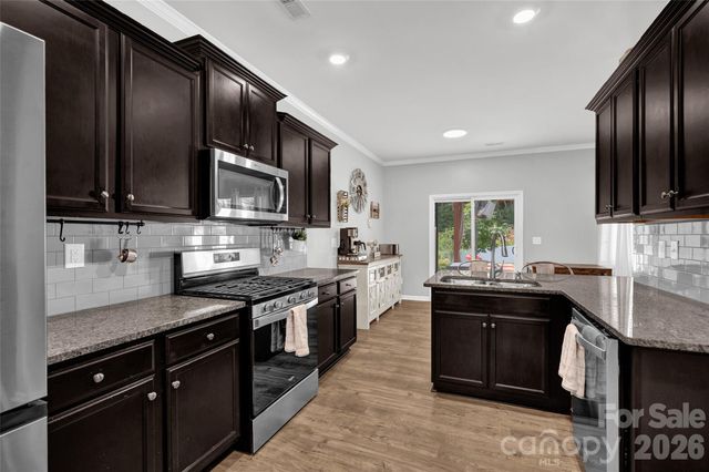 168 Cherry Birch Street, Mooresville, NC 28117