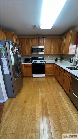 6 Rondell Lane 199, South Amboy, NJ 08879