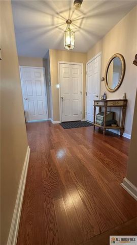 6 Rondell Lane 199, South Amboy, NJ 08879