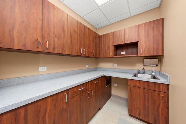 16525 106th Court C3, Orland Park, IL 60467