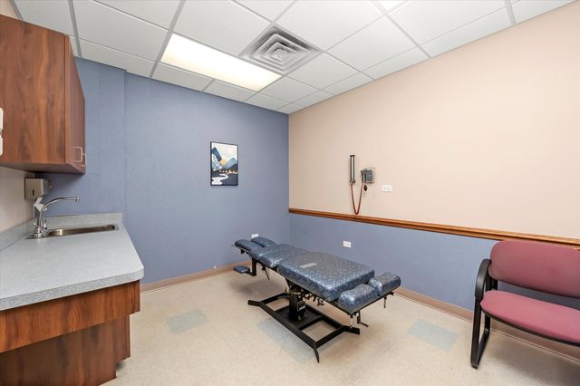 16525 106th Court C3, Orland Park, IL 60467