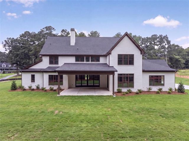 616 Hoke Okelly Mill Road, Loganville, GA 30052