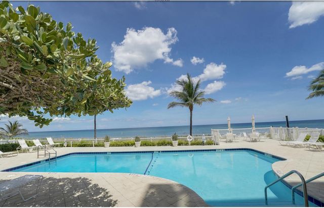 1057 Hillsboro Mile 411, Hillsboro Beach, FL 33062