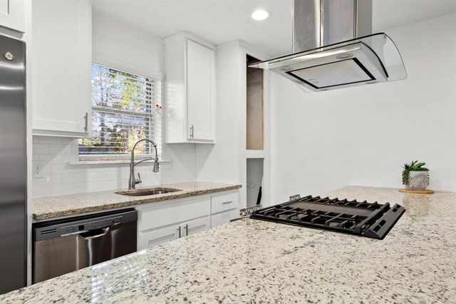 301 E 33rd ST 3, Austin, TX 78705