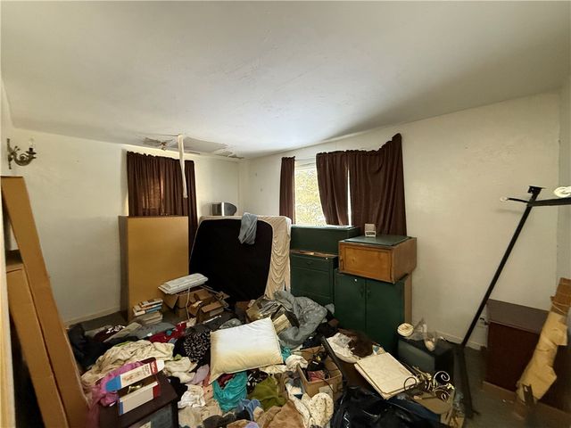 2360 Evans City Rd, Jackson Twp, PA 16063