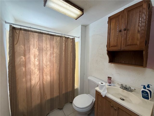 2360 Evans City Rd, Jackson Twp, PA 16063