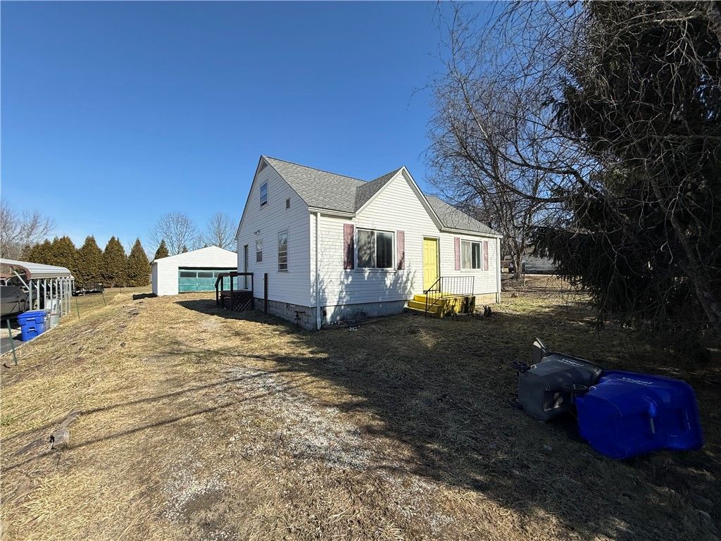 2360 Evans City Rd, Jackson Twp, PA 16063