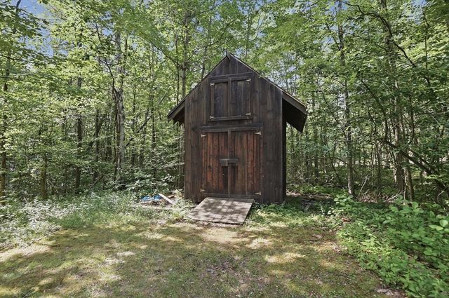 194 Turner Lane, Templeton, MA 01468