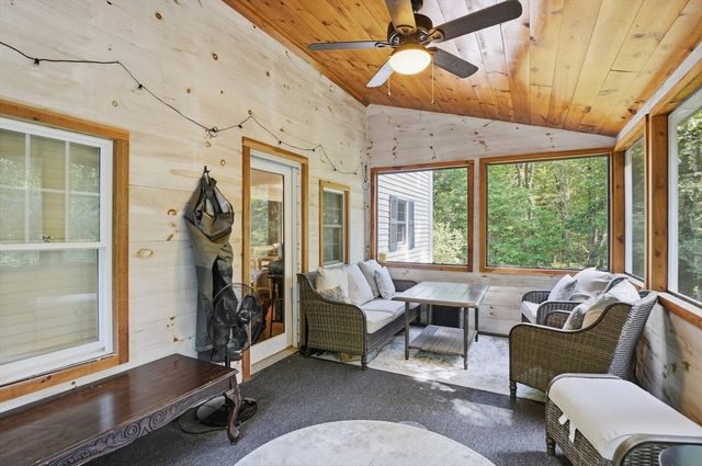 194 Turner Lane, Templeton, MA 01468