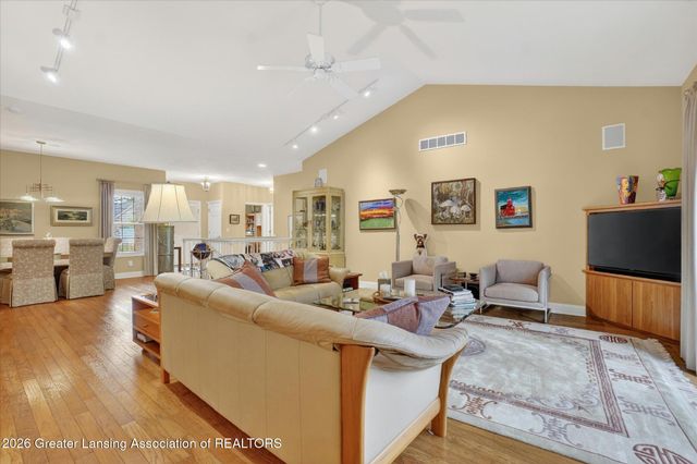 2361 Sapphire Lane, East Lansing, MI 48823