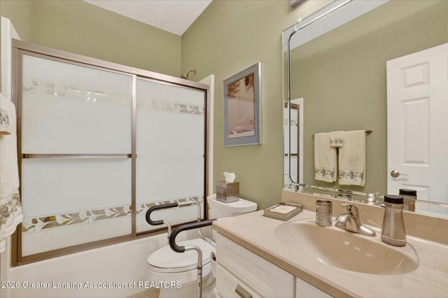 2361 Sapphire Lane, East Lansing, MI 48823