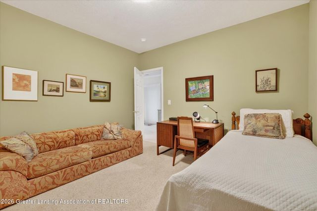 2361 Sapphire Lane, East Lansing, MI 48823