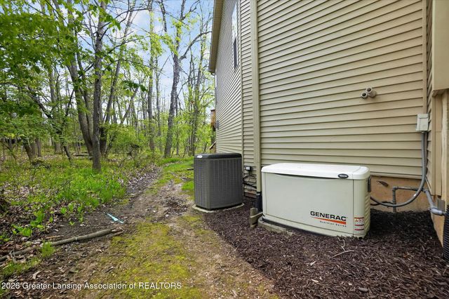 2361 Sapphire Lane, East Lansing, MI 48823