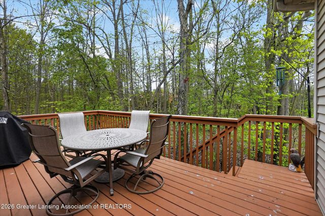 2361 Sapphire Lane, East Lansing, MI 48823
