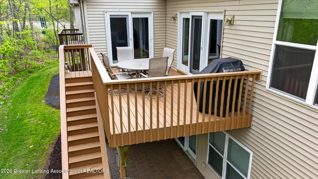 2361 Sapphire Lane, East Lansing, MI 48823