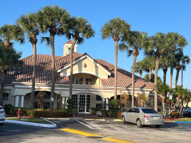 815 W Boynton Beach Boulevard 12-101, Boynton Beach, FL 33426