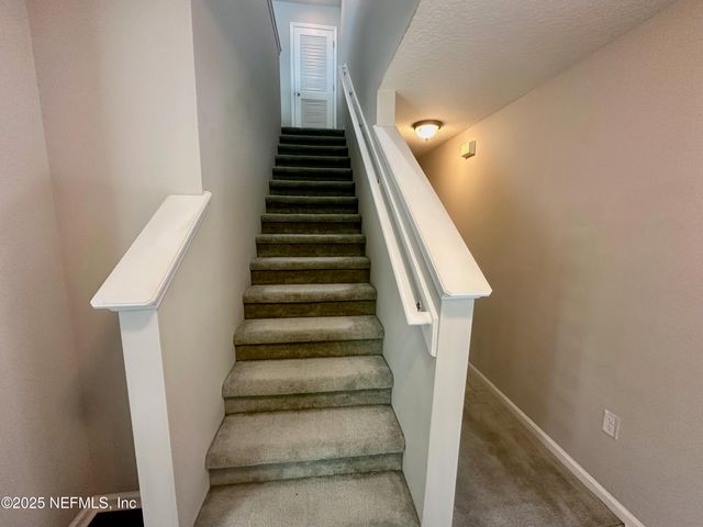 9567 ABBY GLEN Circle, Jacksonville, FL 32257