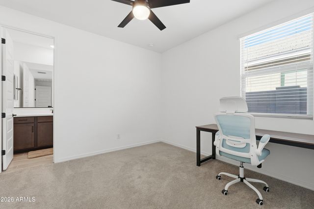 4650 W Gilbert Lane, San Tan Valley, AZ 85144