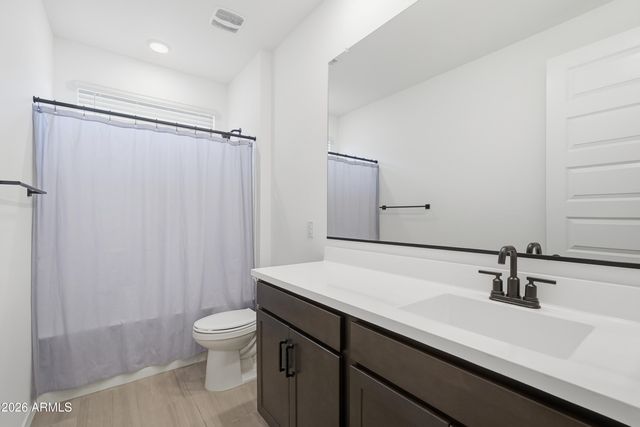 4650 W Gilbert Lane, San Tan Valley, AZ 85144