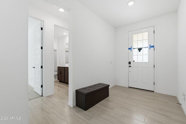 4650 W Gilbert Lane, San Tan Valley, AZ 85144
