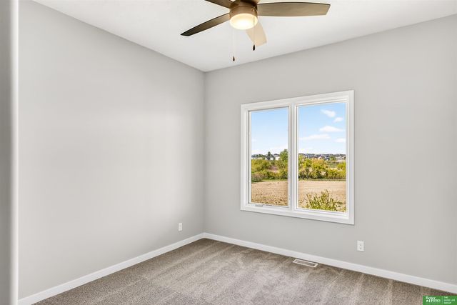 5614 N 199th Street, Elkhorn, NE 68022